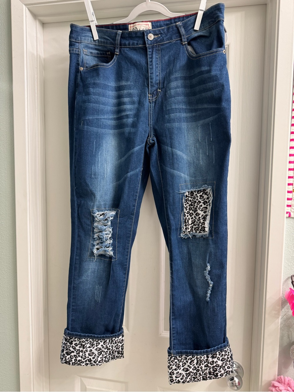 L & B jeans with distressing and leopard. Size 16. NWT